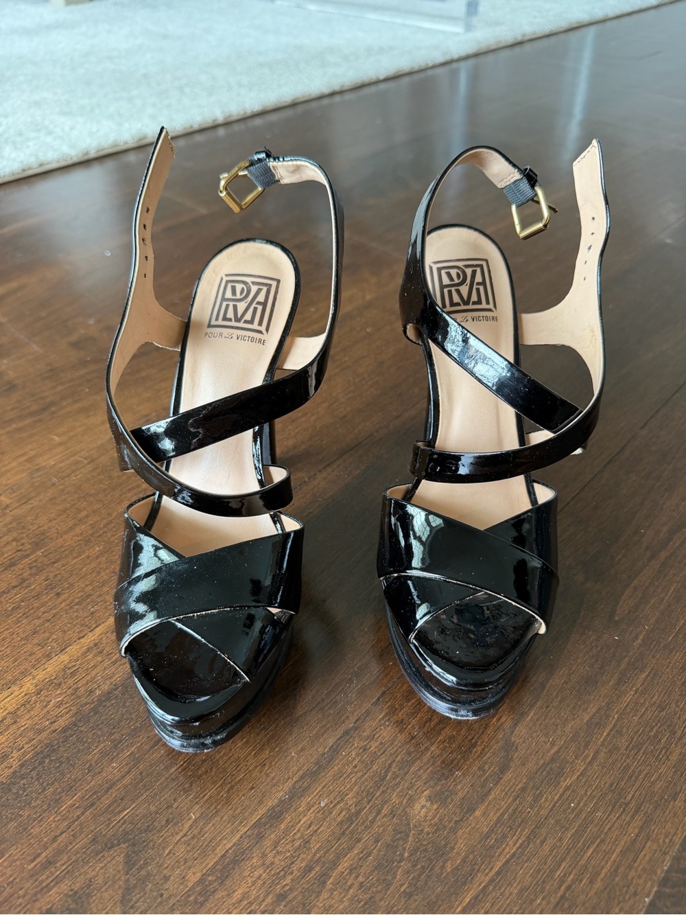 Pour La Victoire Hiro Black Patent Leather Strappy Platform Heels, Size 8.5